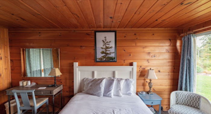 Bella Vista Motel - Web Listing (newer photo)